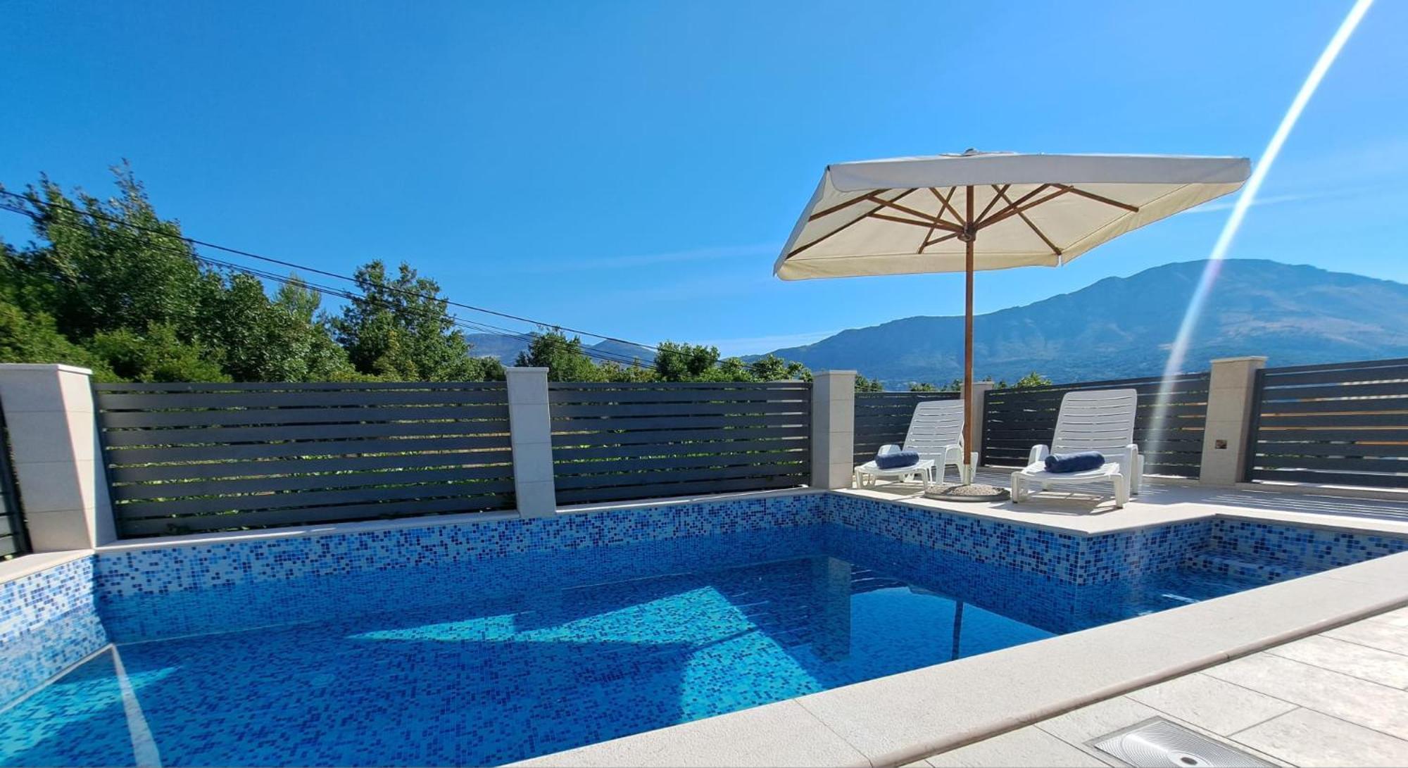 Villa "Amber" Luxury Apartments With A Pool Mlini Exterior photo