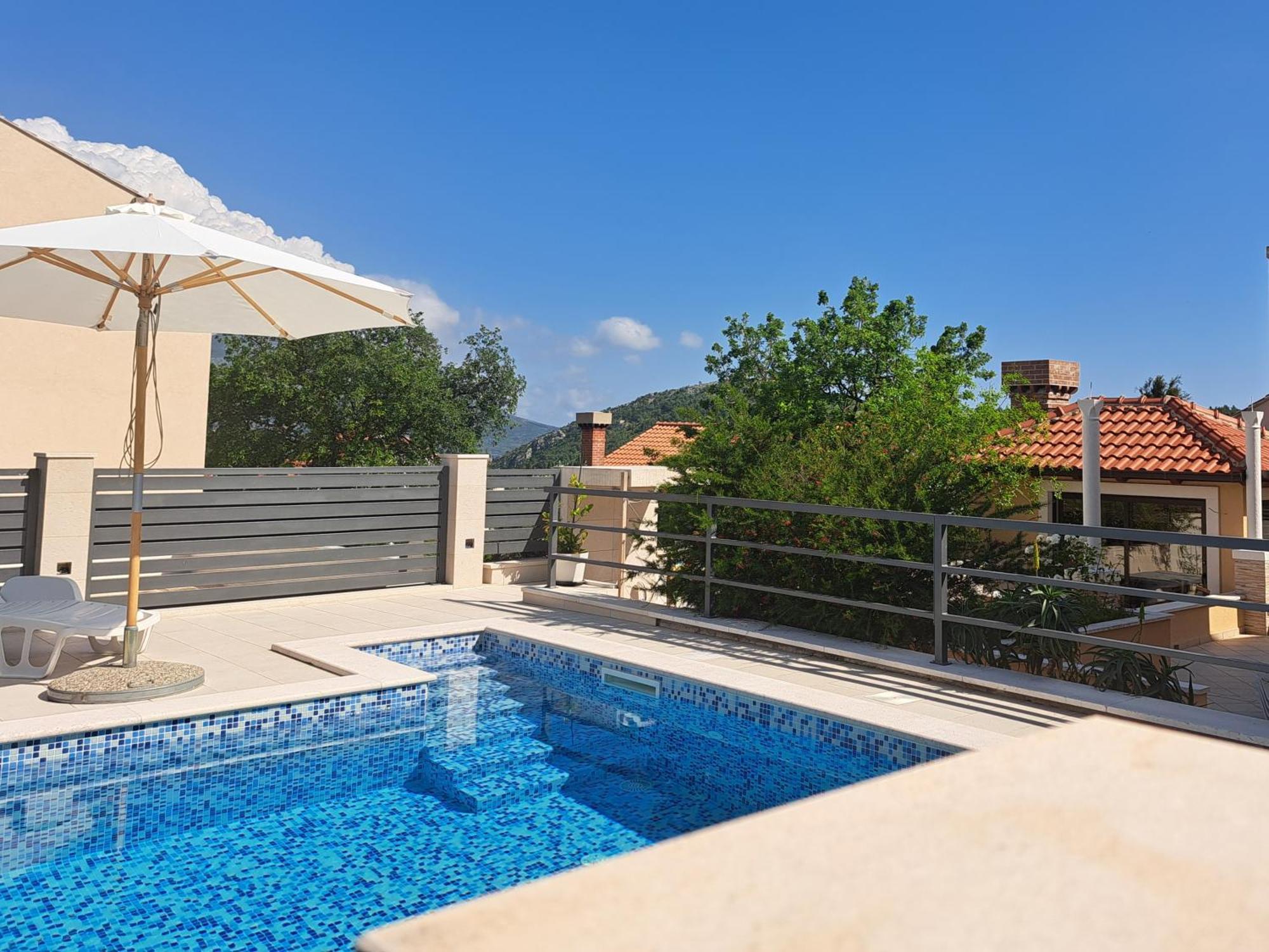 Villa "Amber" Luxury Apartments With A Pool Mlini Room photo